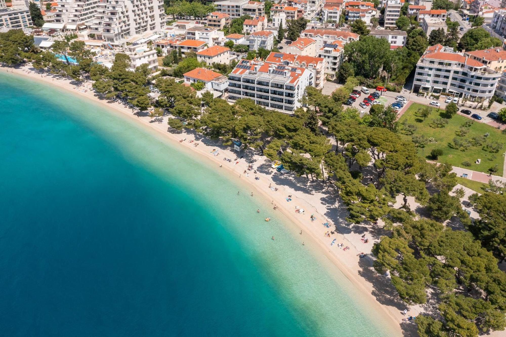 Beachfront Apartments Providenca With Free Parking Makarska Exterior photo