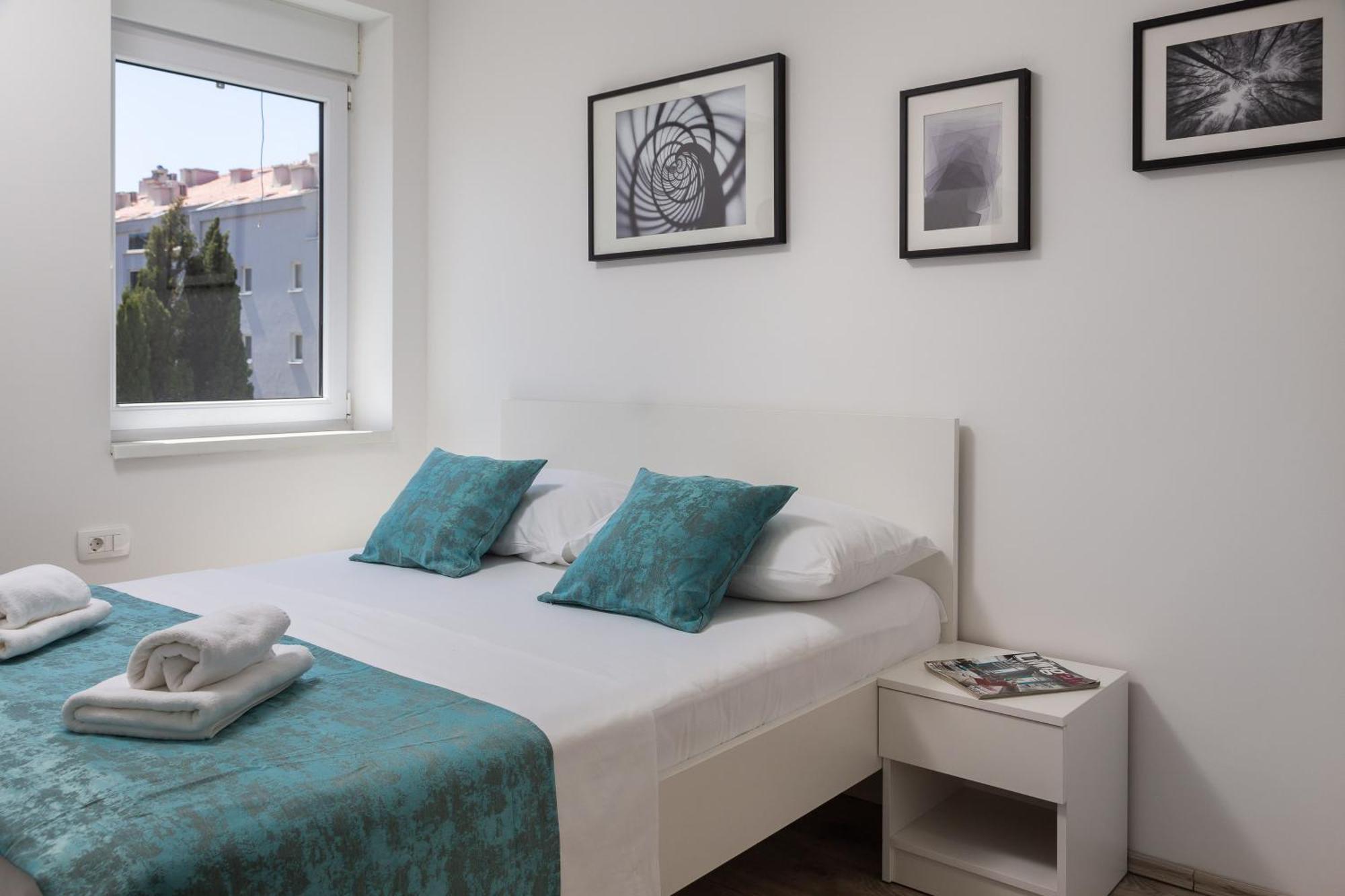 Beachfront Apartments Providenca With Free Parking Makarska Exterior photo