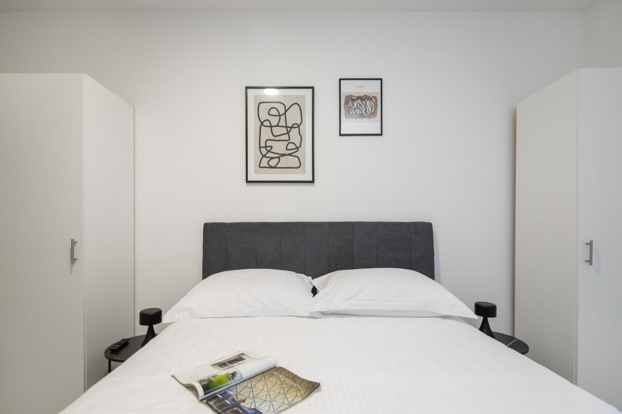 Beachfront Apartments Providenca With Free Parking Makarska Room photo